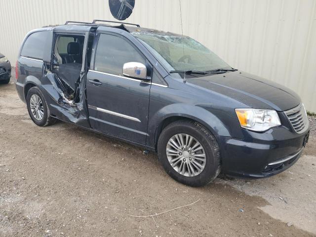 Photo 4 from auction – 2014 CHRYSLER TOWN & COU with VIN 2C4RC1CGXER311462