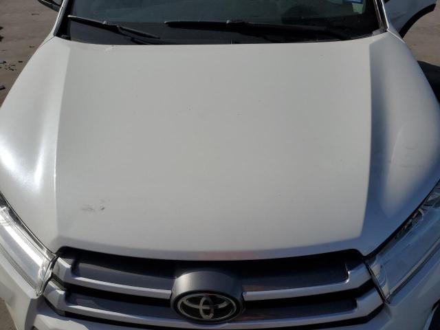 Photo 12 from auction – 2019 TOYOTA HIGHLANDER with VIN 5TDBZRFH1KS976918