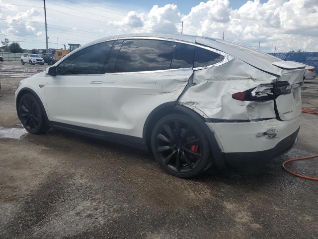Photo 2 from auction – 2016 TESLA MODEL X with VIN 5YJXCAE40GF006836