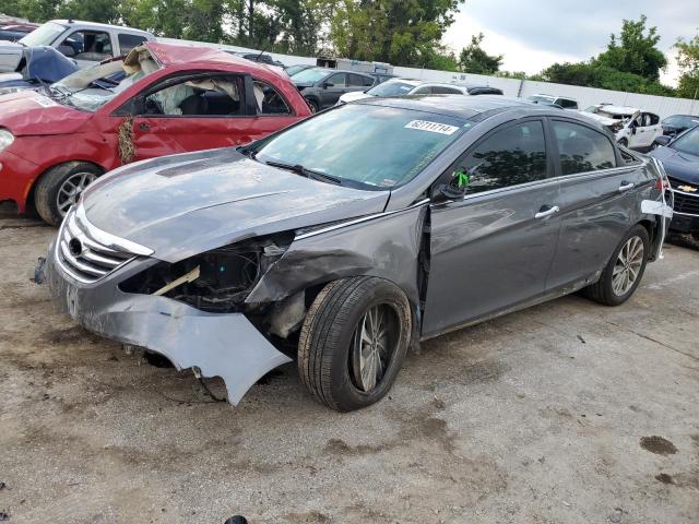 HYUNDAI SONATA SE 2014 with VIN 5NPEC4AC0EH881550 - Photo from auction