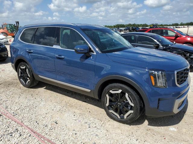 Photo 4 from auction – 2023 KIA TELLURIDE with VIN 5XYP6DGC6PG345462