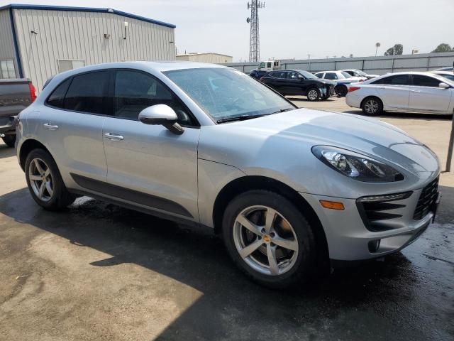 Photo 4 from auction – 2017 PORSCHE MACAN with VIN WP1AA2A50HLB80984