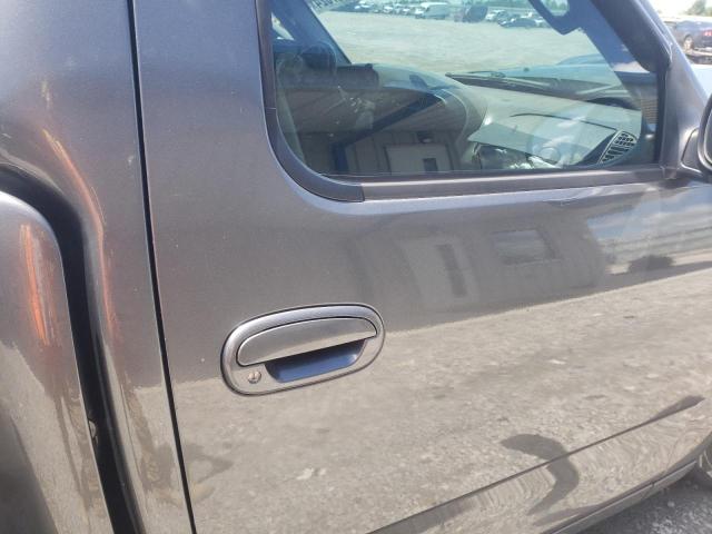 Photo 10 from auction – 2003 FORD F150 SVT L with VIN 2FTRF073X3CA56501
