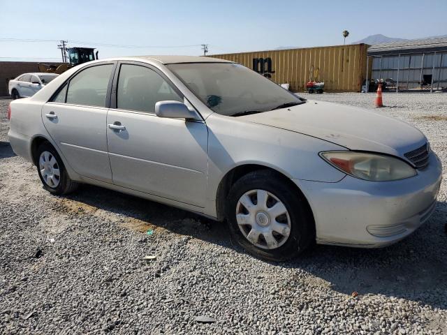 Photo 4 from auction – 2004 TOYOTA CAMRY LE with VIN 4T1BE32K14U834055