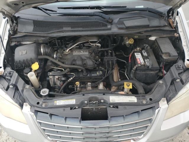 Photo 12 from auction – 2010 CHRYSLER TOWN & COU with VIN 2A4RR8D11AR423119
