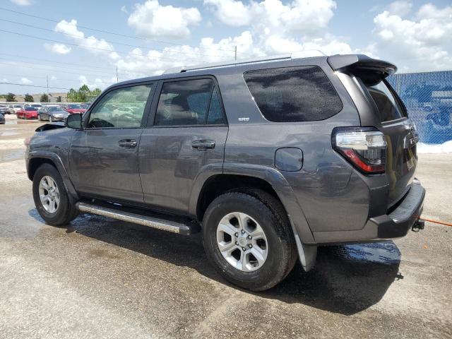 Photo 2 from auction – 2018 TOYOTA 4RUNNER SR with VIN JTEZU5JR5J5169503