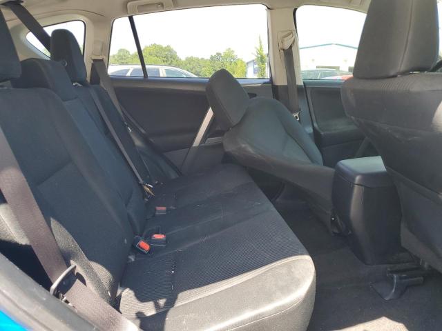 Photo 11 from auction – 2017 TOYOTA RAV4 LE with VIN JTMZFREVXHJ701875