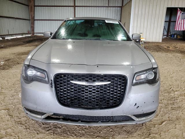 Photo 5 from auction – 2018 CHRYSLER 300 S with VIN 2C3CCABG5JH214441