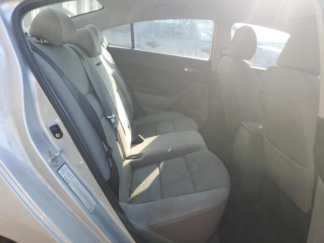 Photo 10 from auction – 2015 KIA FORTE LX with VIN KNAFX4A62F5364901