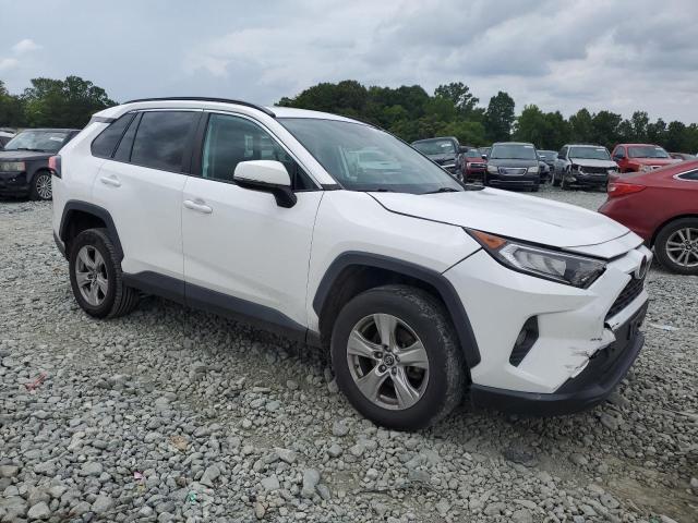 Photo 4 from auction – 2019 TOYOTA RAV4 XLE with VIN 2T3W1RFV8KC017904