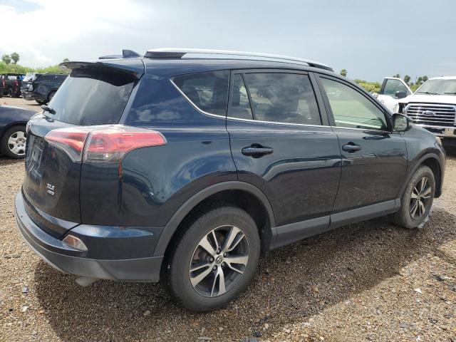 Photo 3 from auction – 2017 TOYOTA RAV4 XLE with VIN JTMRFREV6HD214803