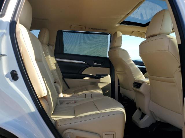 Foto 11 de la subasta – 2016 TOYOTA HIGHLANDER con VIN 5TDKKRFH7GS504475