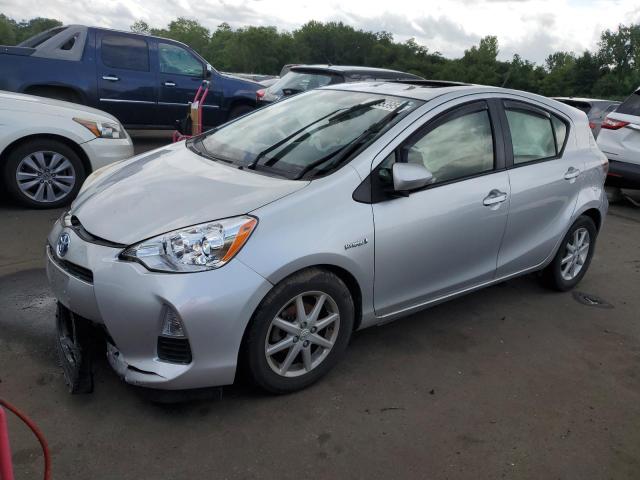 TOYOTA PRIUS C 2013 with VIN JTDKDTB35D1047563 - Photo from auction