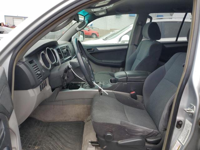 Photo 7 from auction – 2004 TOYOTA 4RUNNER SR with VIN JTEBT14R140037347