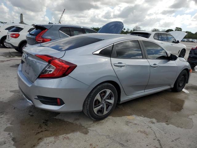 Photo 3 from auction – 2019 HONDA CIVIC LX with VIN 2HGFC2F62KH604917