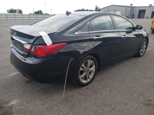 Photo 3 from auction – 2013 HYUNDAI SONATA SE with VIN 5NPEC4AC4DH650195