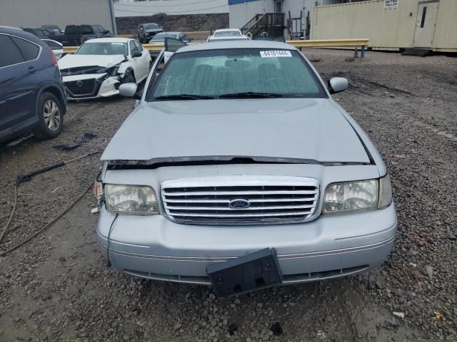 Photo 5 from auction – 2003 FORD CROWN VICT with VIN 2FAFP74WX3X136760