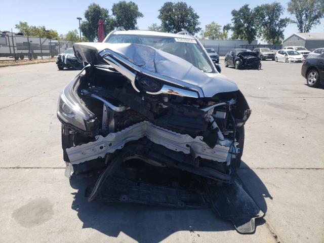 Photo 5 from auction – 2020 SUBARU FORESTER T with VIN JF2SKAXC2LH586877