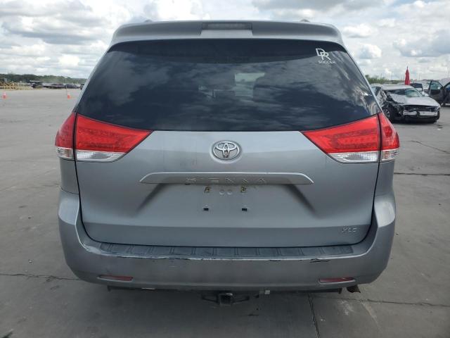 Photo 6 from auction – 2014 TOYOTA SIENNA XLE with VIN 5TDYK3DC2ES446898