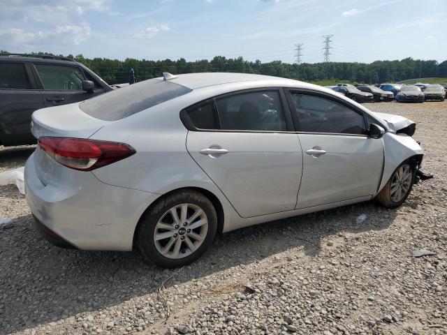 Photo 3 from auction – 2017 KIA FORTE LX with VIN 3KPFL4A79HE127899