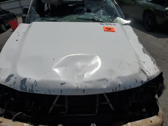 Photo 11 from auction – 2005 CHEVROLET silverado with VIN 1GCHK23275F831988