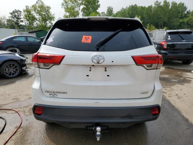 Photo 6 from auction – 2019 TOYOTA HIGHLANDER with VIN 5TDKZRFH3KS552544