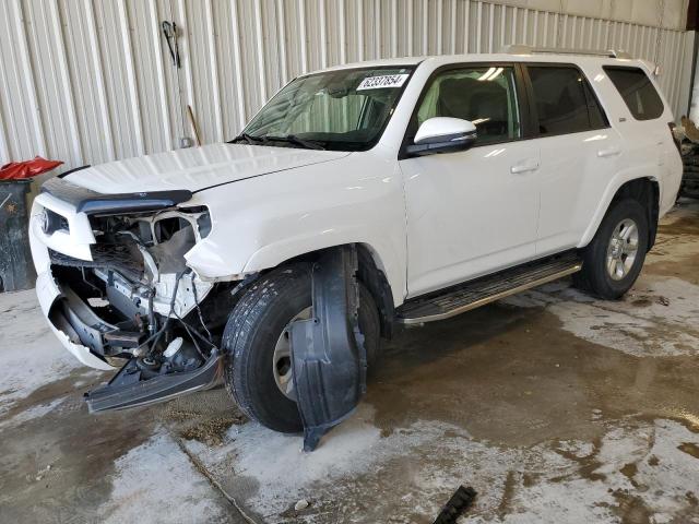 TOYOTA 4RUNNER SR 2015 with VIN JTEBU5JR8F5253565 - Photo from auction
