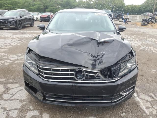 Photo 5 from auction – 2016 VOLKSWAGEN PASSAT SE with VIN 1VWBS7A32GC008045