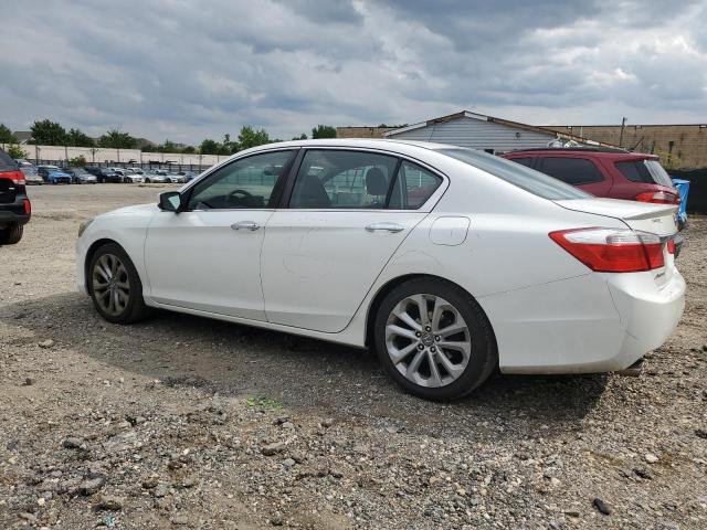 Photo 2 from auction – 2015 HONDA ACCORD SPO with VIN 1HGCR2F54FA024159