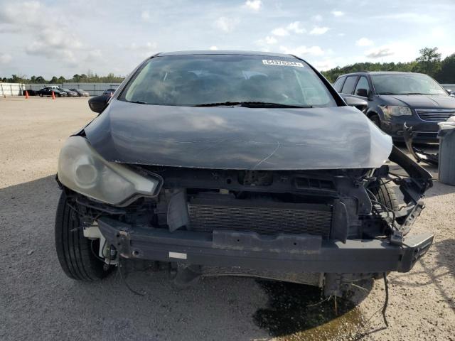 Photo 5 from auction – 2016 KIA FORTE LX with VIN KNAFK4A68G5585015