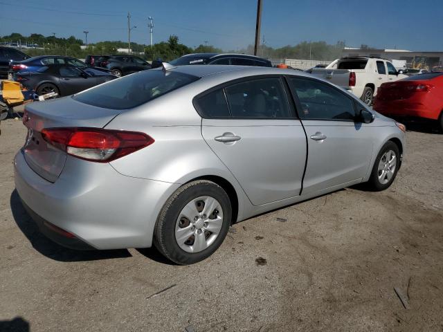 Photo 3 from auction – 2017 KIA FORTE LX with VIN 3KPFL4A75HE056247