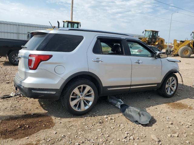 Photo 3 from auction – 2019 FORD EXPLORER L with VIN 1FM5K7F82KGA91526