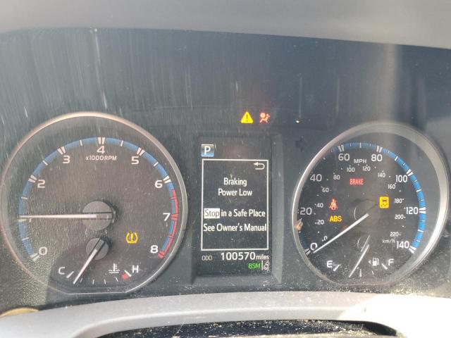 Photo 9 from auction – 2018 TOYOTA RAV4 ADVEN with VIN 2T3RFREV0JW740952