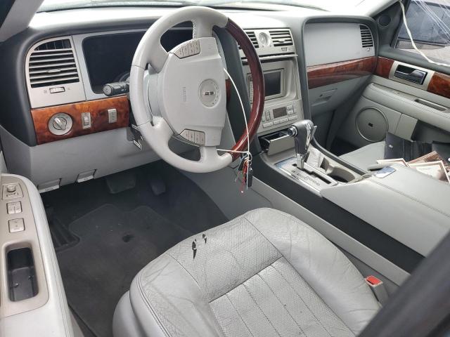Photo 8 from auction – 2005 LINCOLN NAVIGATOR with VIN 5LMFU28565LJ12231