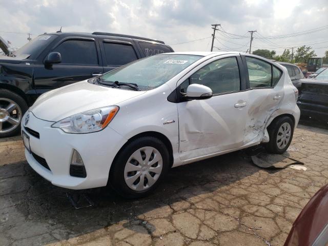 TOYOTA PRIUS C 2013 with VIN JTDKDTB35D1050432 - Photo from auction