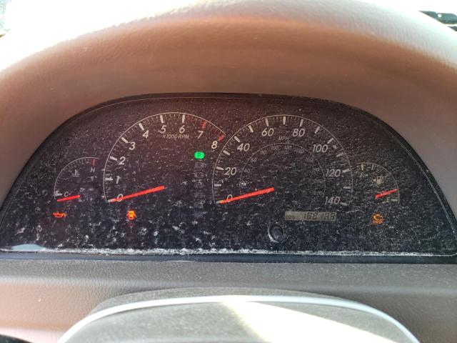 Photo 9 from auction – 2005 TOYOTA CAMRY LE with VIN 4T1BF30K55U088520