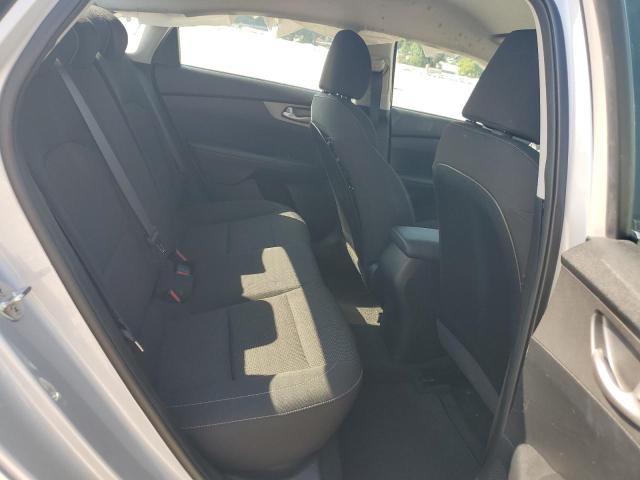 Photo 10 from auction – 2019 KIA FORTE FE with VIN 3KPF24AD7KE044505
