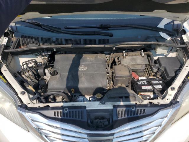 Photo 12 from auction – 2011 TOYOTA SIENNA XLE with VIN 5TDYK3DC5BS173161