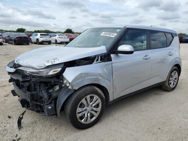 KIA SOUL LX 2020 with VIN KNDJ23AUXL7098516 - Photo from auction