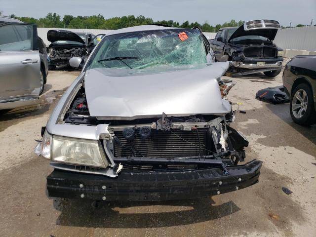 Photo 5 from auction – 2003 MERCURY GRAND MARQ with VIN 2MEFM74W13X671414