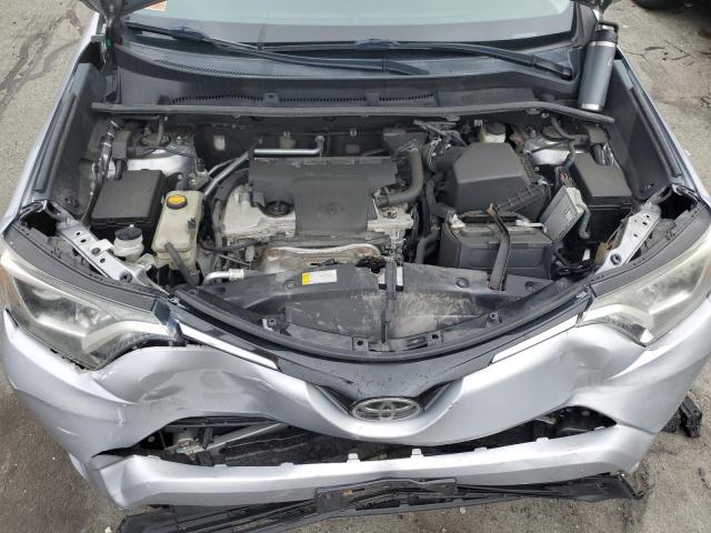 Photo 12 from auction – 2017 TOYOTA RAV4 LE with VIN 2T3BFREV0HW625005