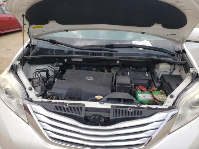 Photo 12 from auction – 2013 TOYOTA SIENNA XLE with VIN 5TDDK3DC1DS067159