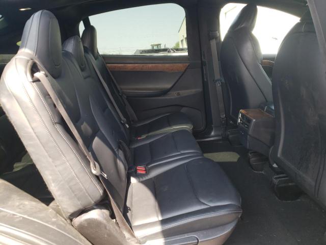 Photo 11 from auction – 2020 TESLA MODEL X with VIN 5YJXCAE28LF283470