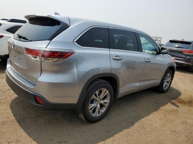 Photo 3 from auction – 2016 TOYOTA HIGHLANDER with VIN 5TDBKRFHXGS230821