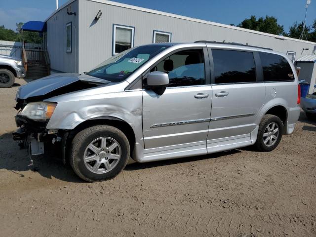CHRYSLER TOWN & COU 2011 with VIN 2A4RR5DG8BR605338 - Photo from auction