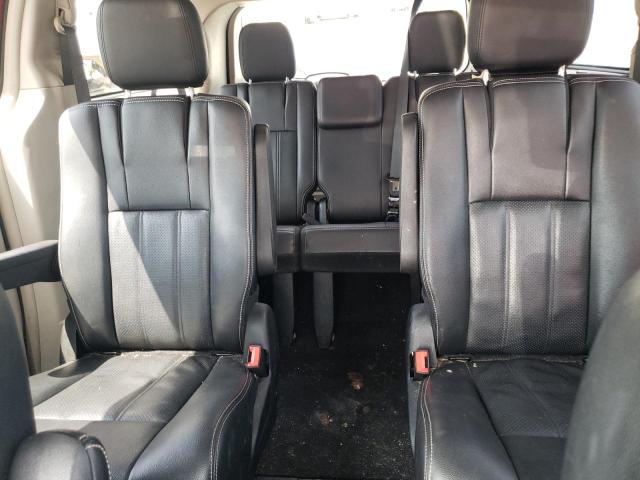 Photo 10 from auction – 2016 CHRYSLER TOWN & COU with VIN 2C4RC1CG5GR142437