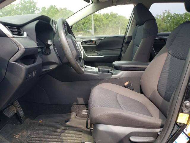 Photo 7 from auction – 2020 TOYOTA RAV4 LE with VIN JTMF1RFVXLD062100