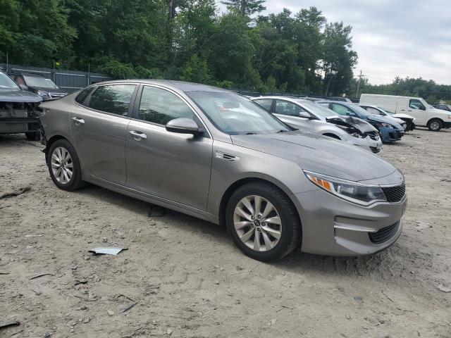 Photo 4 from auction – 2016 KIA OPTIMA LX with VIN 5XXGT4L37GG075032