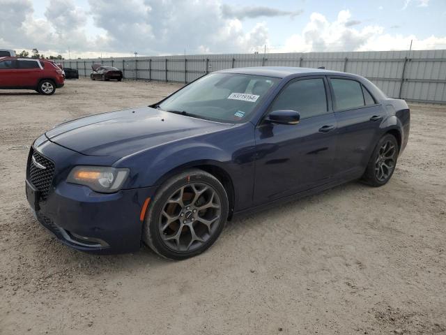 CHRYSLER 300 S 2015 с VIN 2C3CCABG5FH903810 - Фото с аукциона