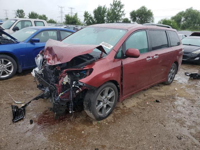 Photo 1 from auction – 2018 TOYOTA SIENNA SE with VIN 5TDXZ3DC1JS945290